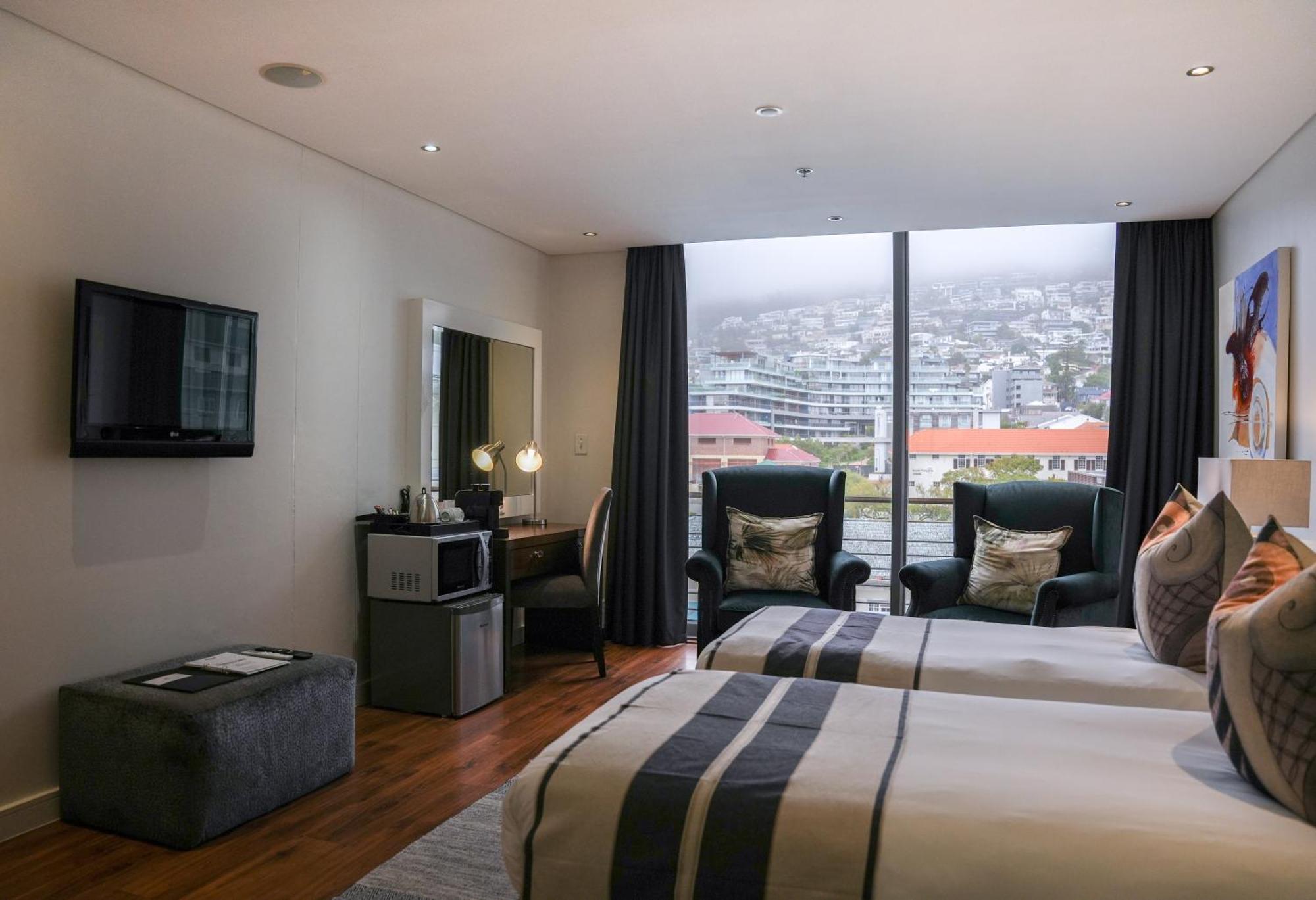 Hotel Newkings Boutique 4*
